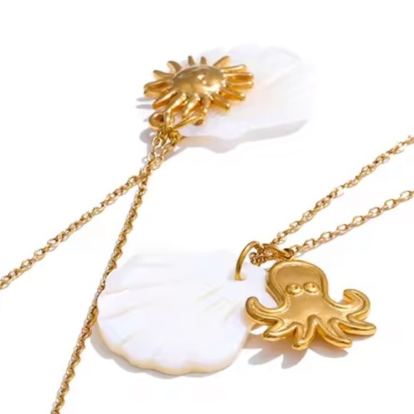 Sun Gold White Shell 18K Gold Stainless Steel Waterproof Necklace - Picture 5 of 8